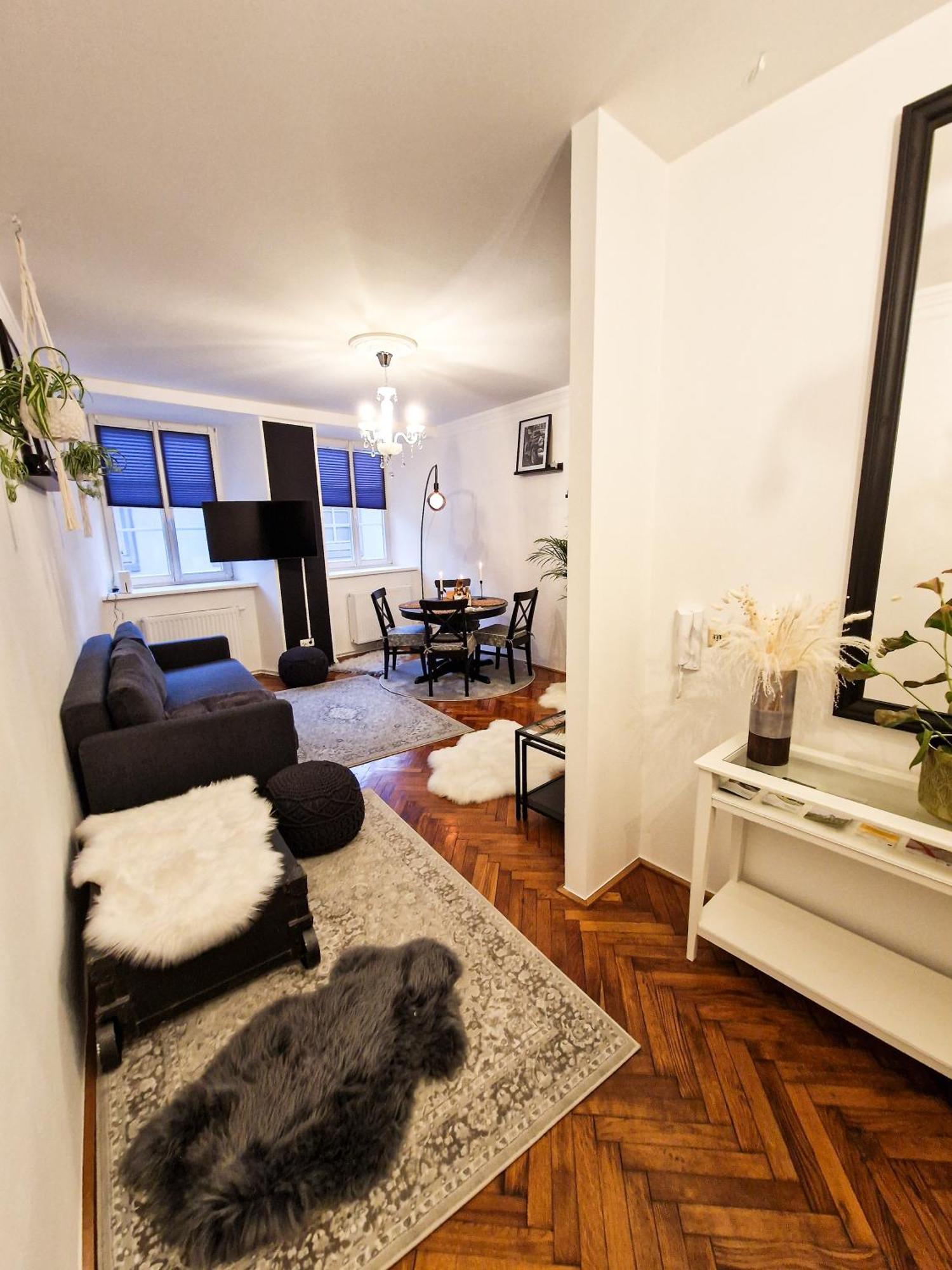 Rm Appartements Мурау Екстериор снимка